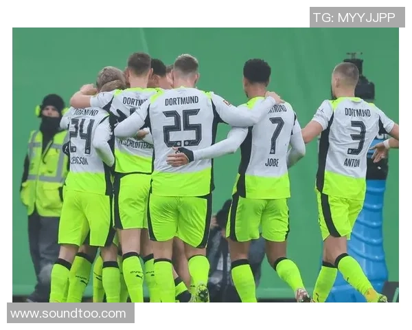 意甲激战：多特蒙德逆袭拜仁补时绝杀引发争议与狂欢