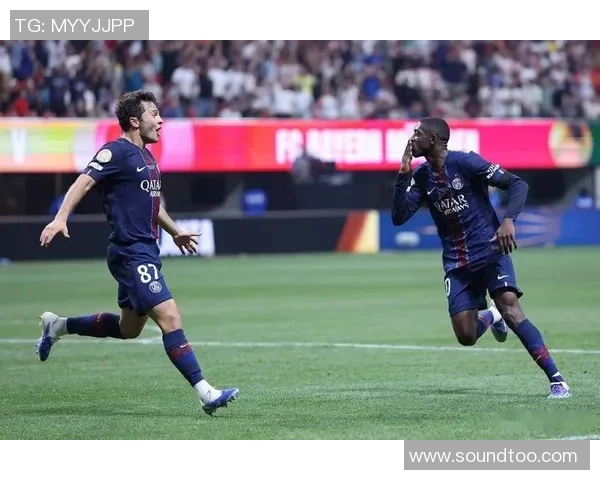 足总杯激战巴黎圣日耳曼与AC米兰0比0平点球大战决胜瞬间解析