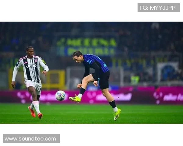 足总杯决赛巴萨大胜皇马四球零封全场沸腾赛后点评引发热议